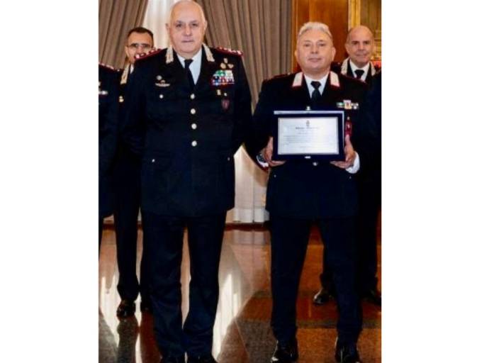 "Premio Ambiente" al maresciallo maggiore Alessandro Sunseri, comandante della stazione Torino Barriera Piacenza